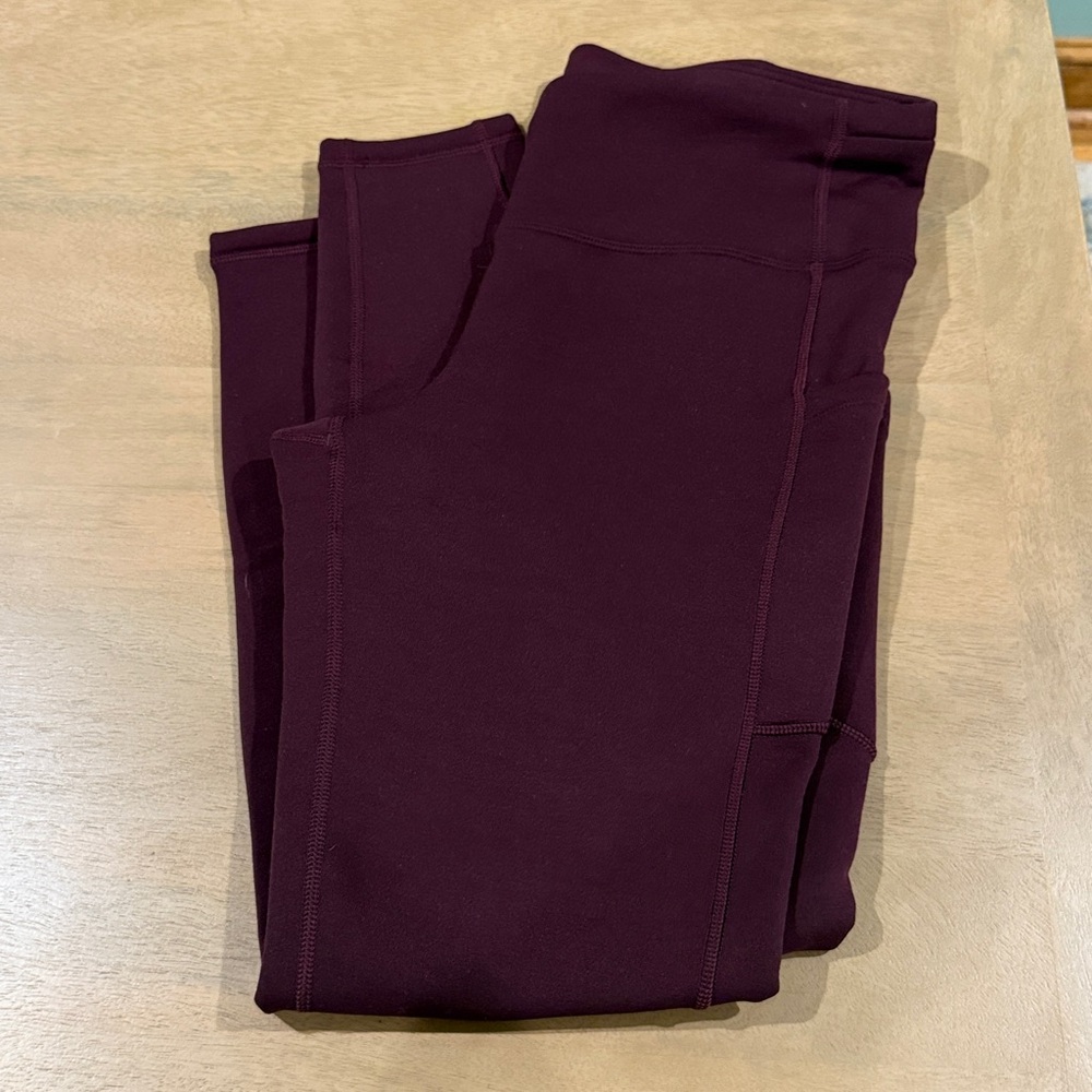 Athleta fleece lined altitude stash tight legging in Polartec Powerstretch
